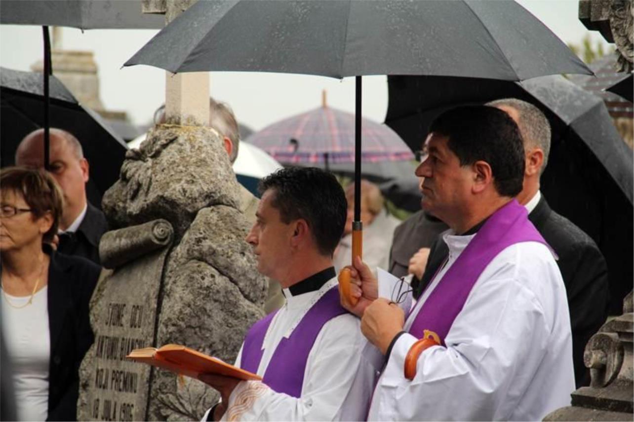 Pogreb Ivana Burđelez 0