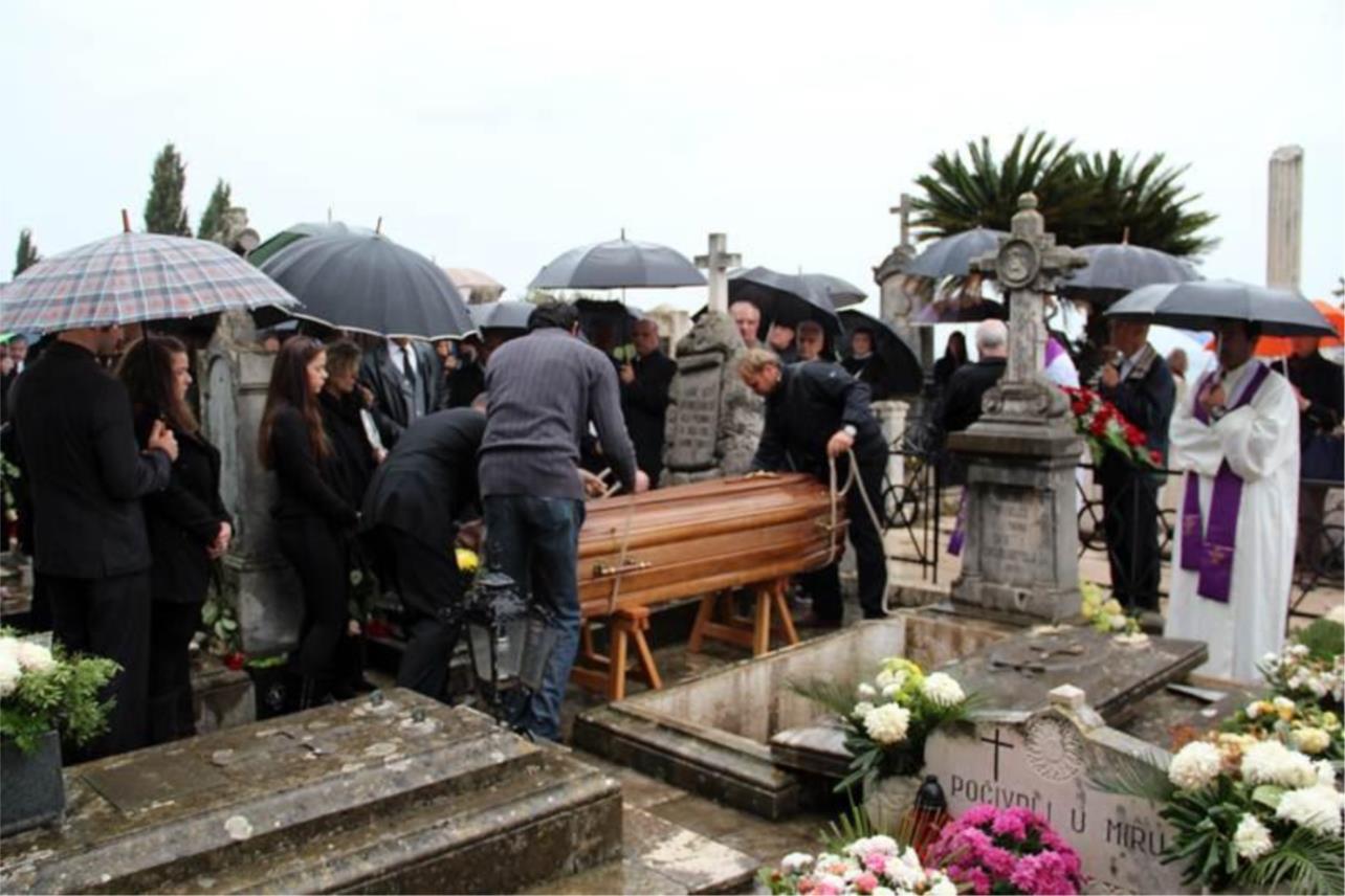 Pogreb Ivana Burđelez 0