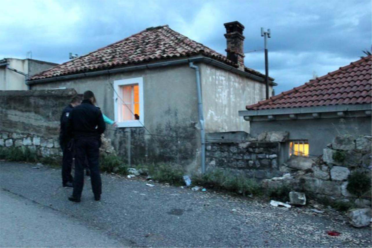Libertasov autobus zabio se u zid 0