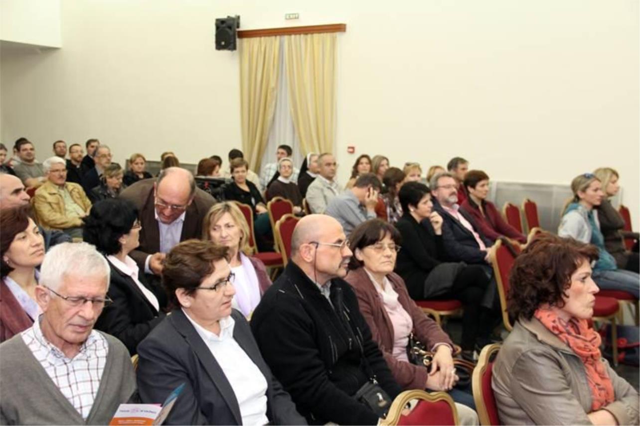 U ime obitelji-tribina Dubrovnik 0