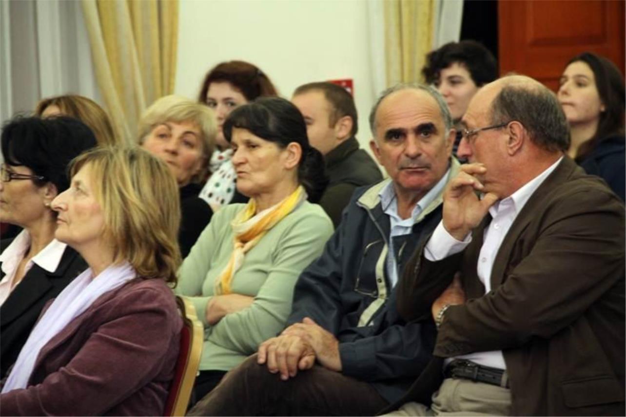 U ime obitelji-tribina Dubrovnik 0