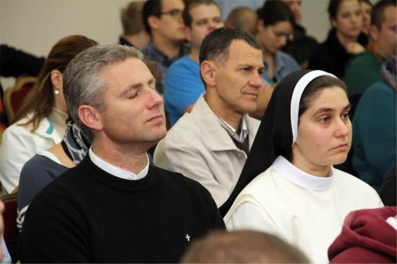 U ime obitelji-tribina Dubrovnik 0