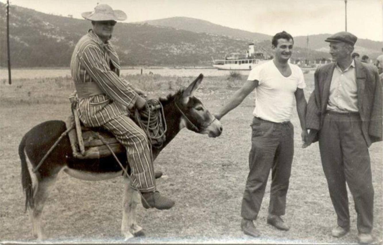 Vremena i obicaji 0