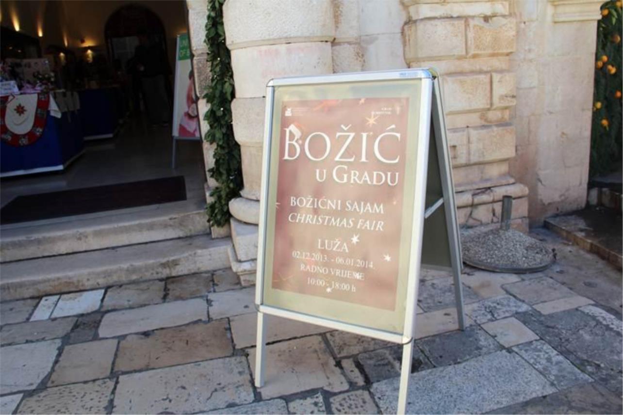 Božićni sajam 0
