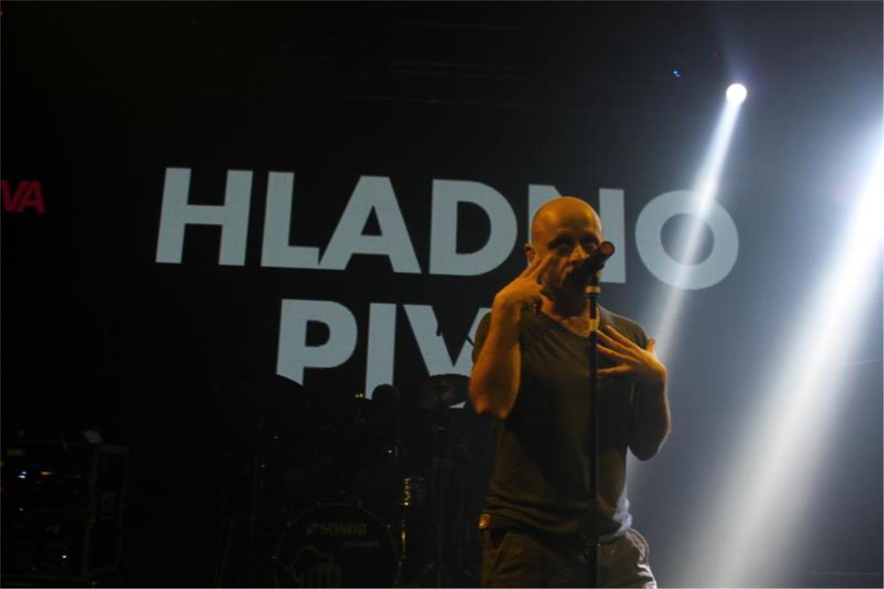Hladno Pivo 0