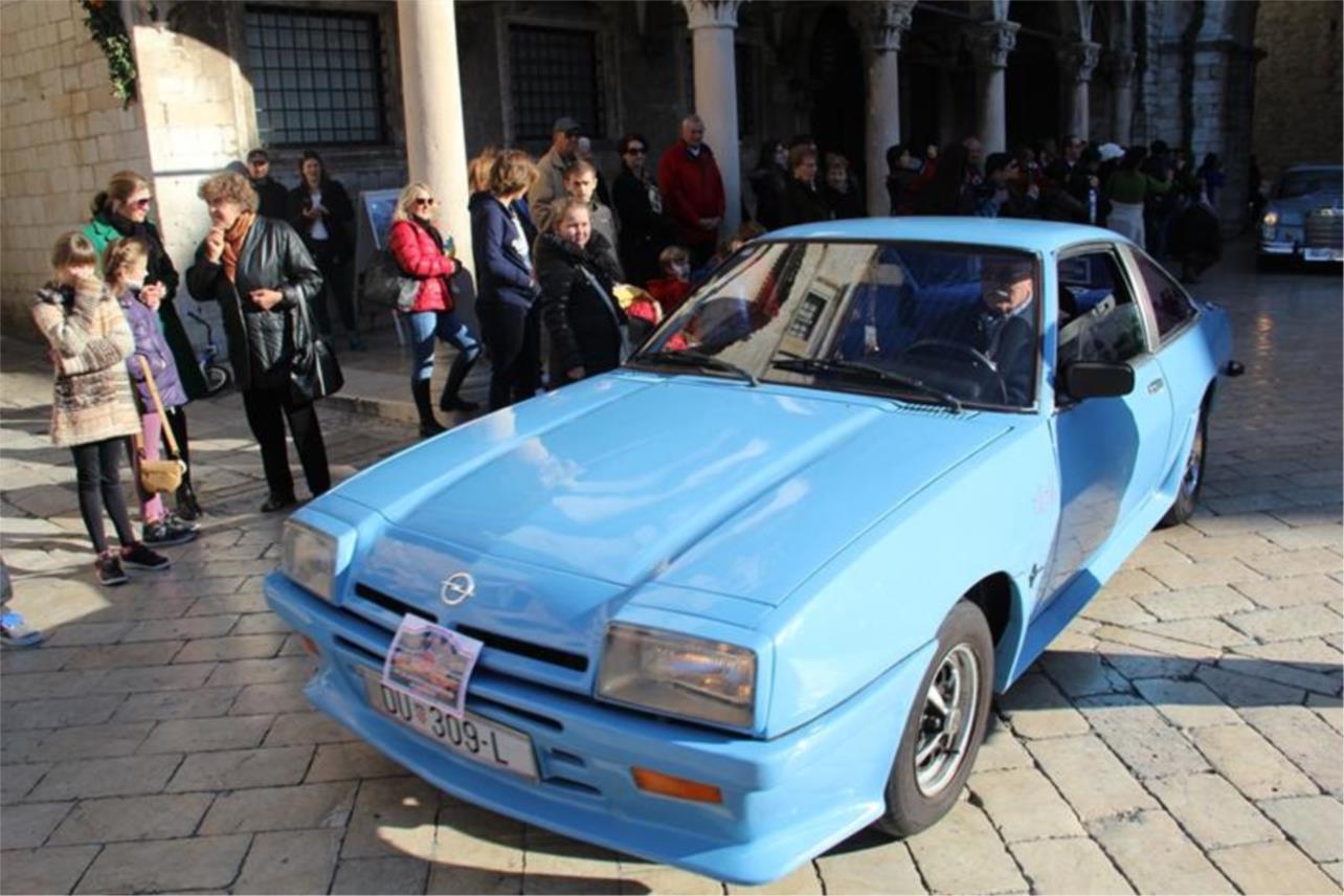 Oldtimeri Stradun 0