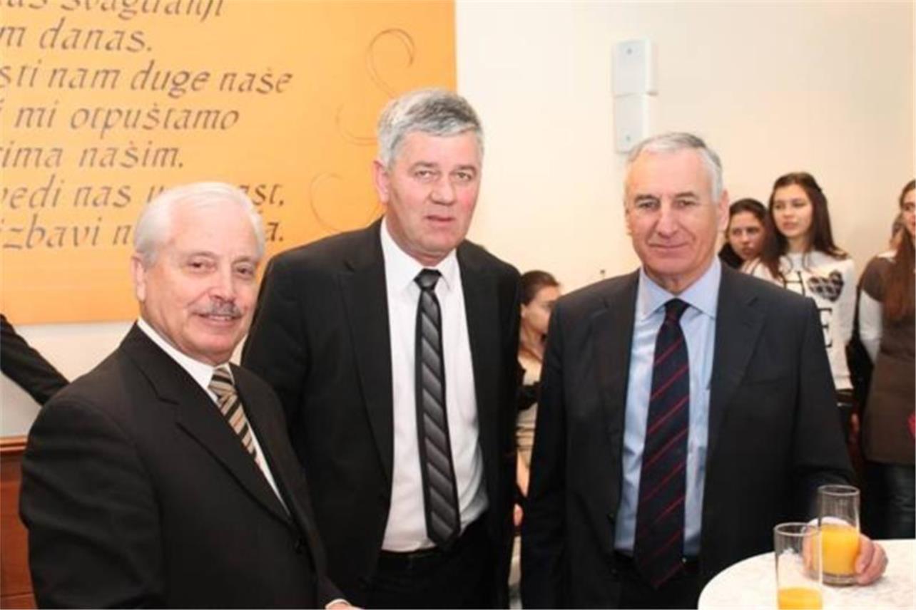 Biskupov domjenak  0