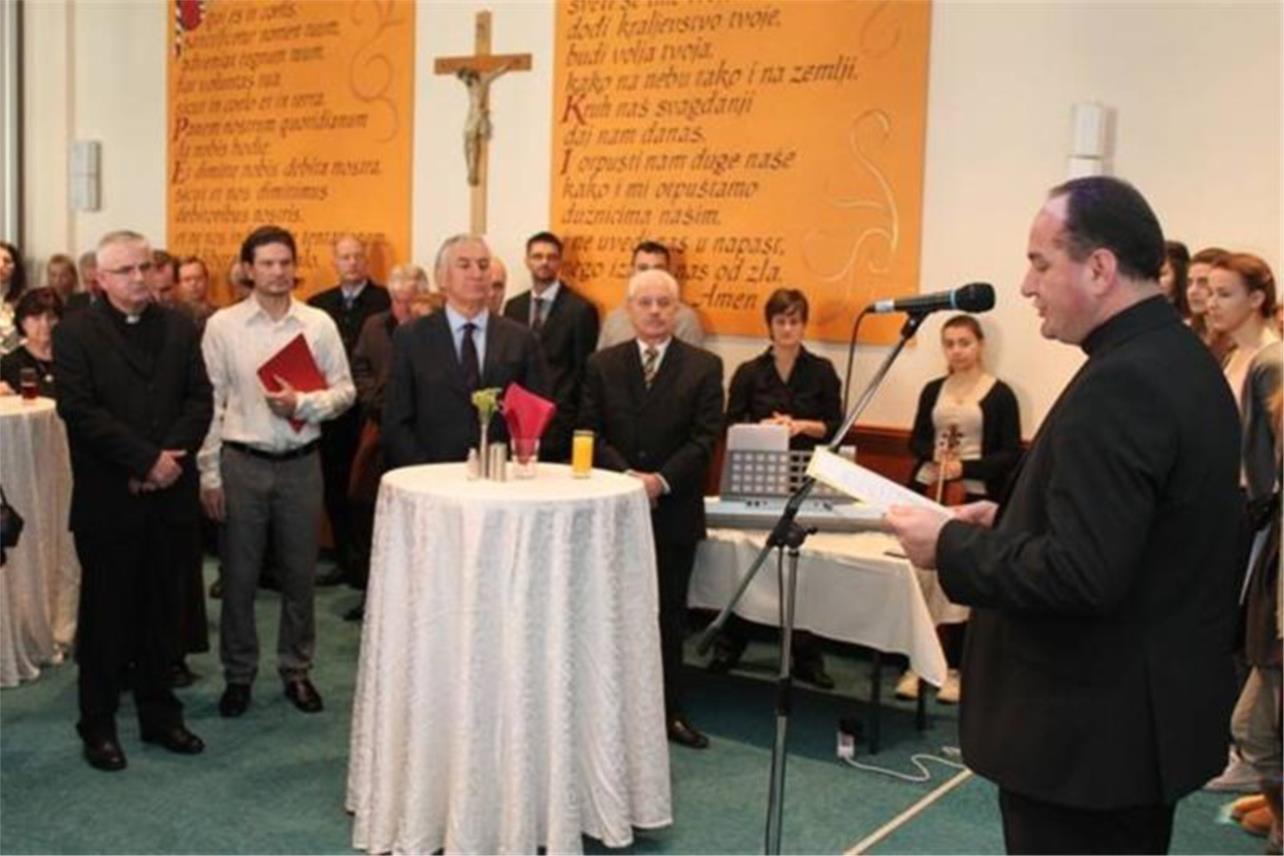 Biskupov domjenak  0