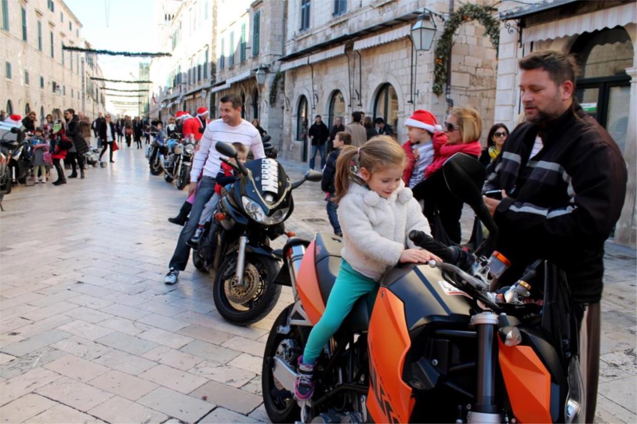 moto mraz