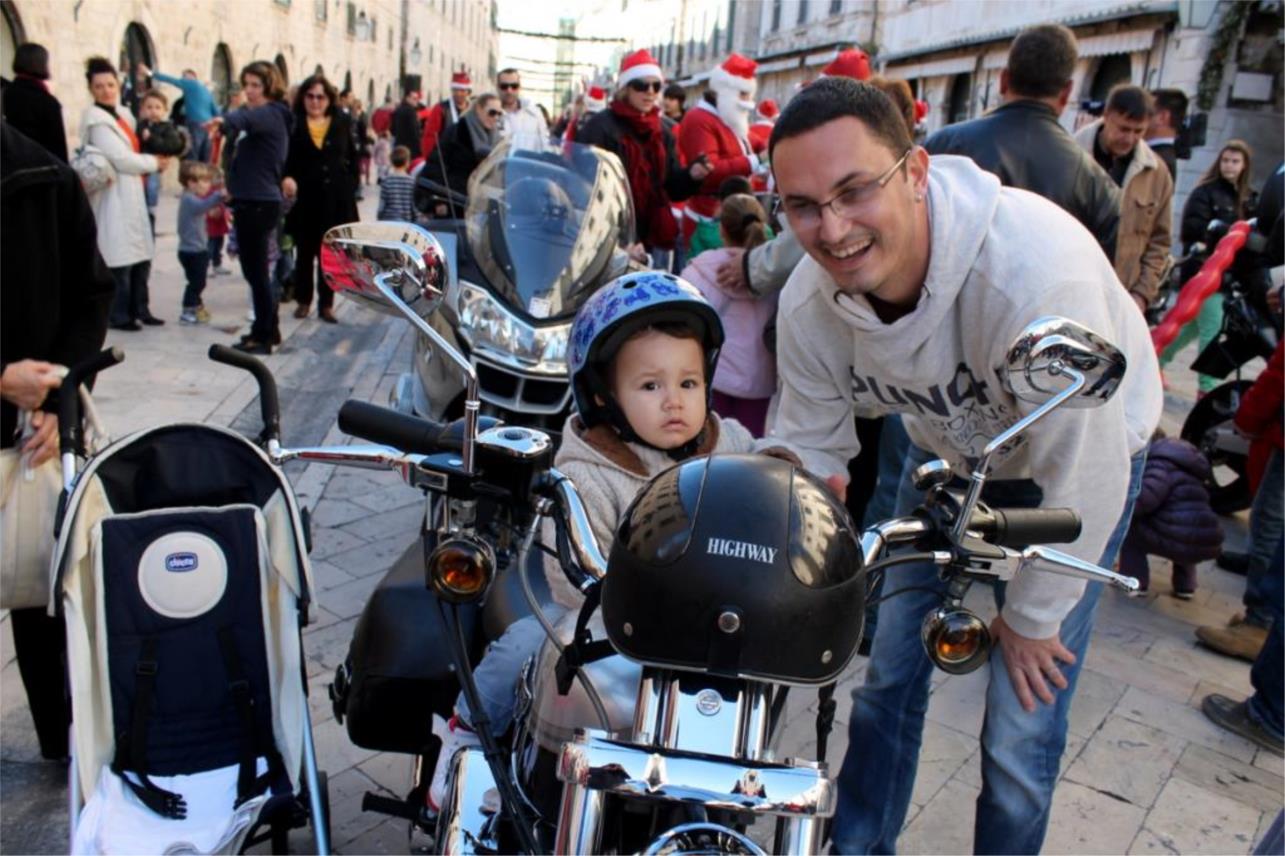 moto mraz