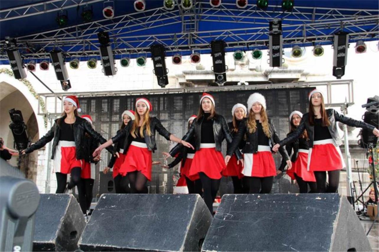 Doček za djecu na Stradunu 0