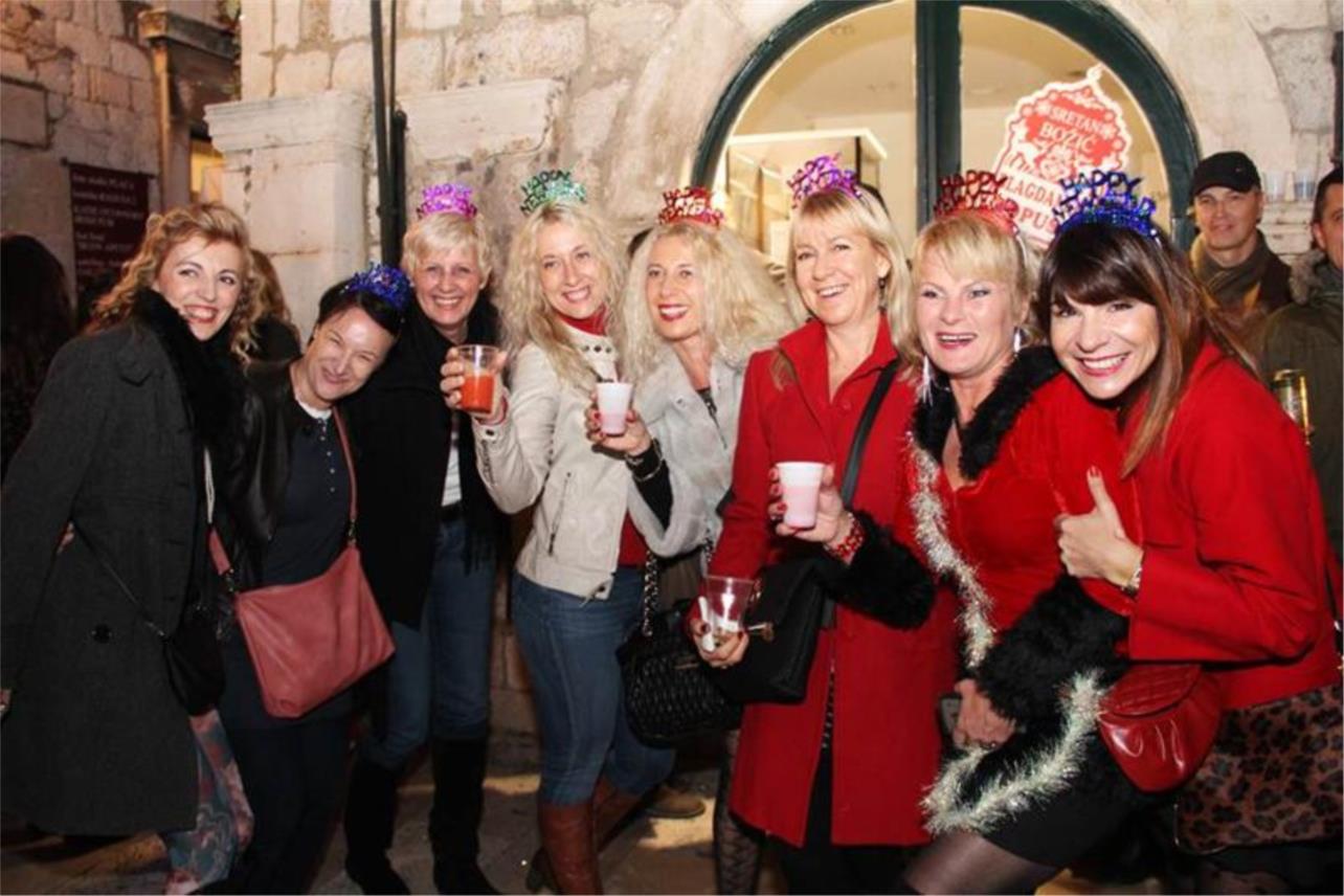 Docek Nove godine 2014_ Stradun 0