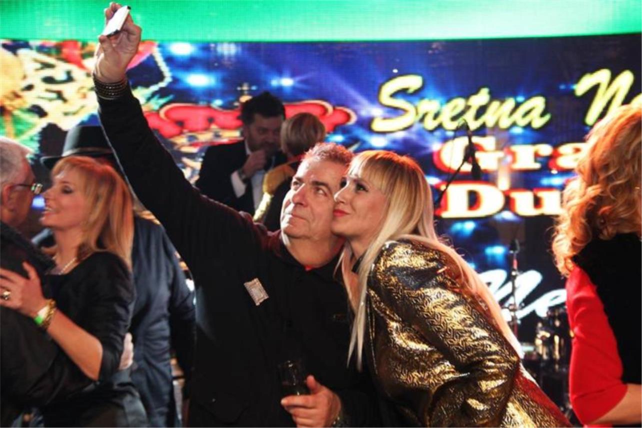 Docek Nove godine 2014_ Stradun 0