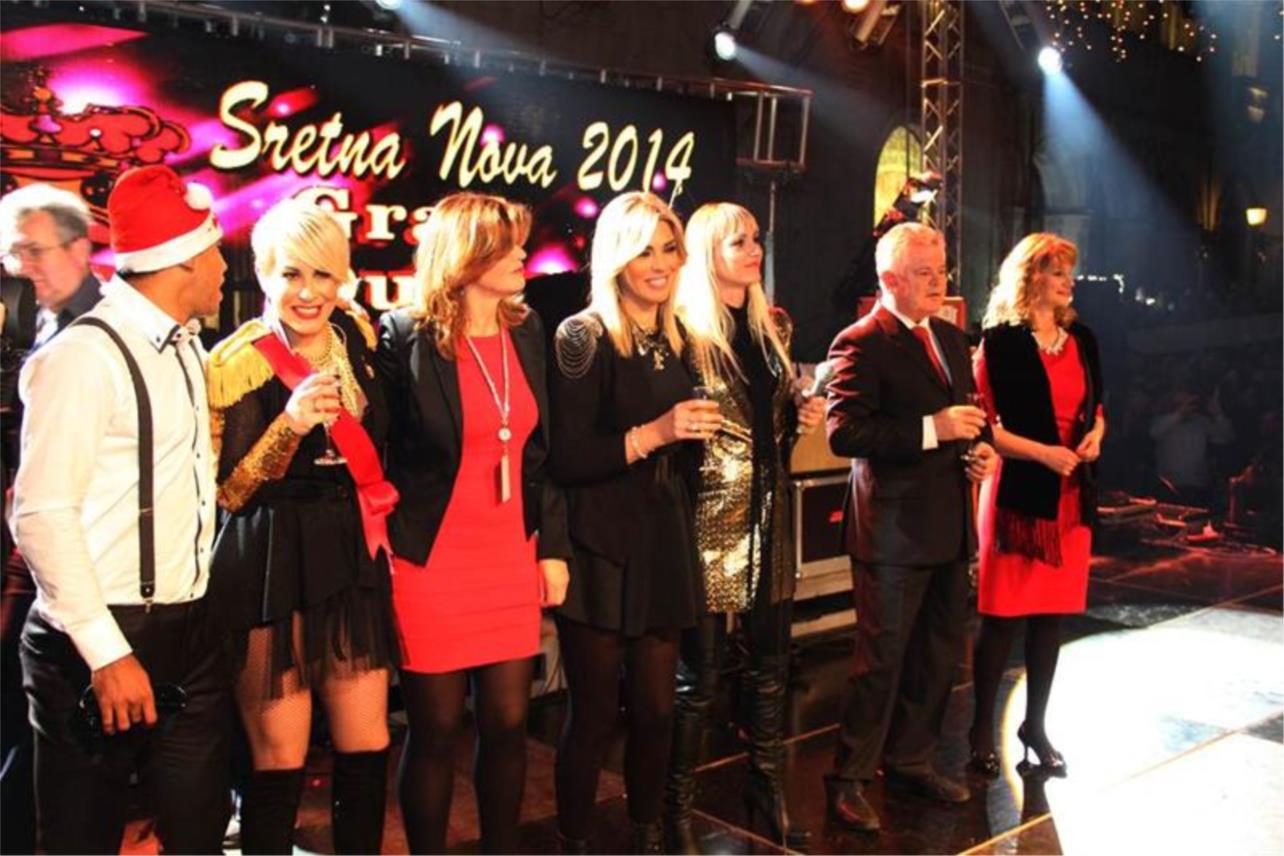 Docek Nove godine 2014_ Stradun 0