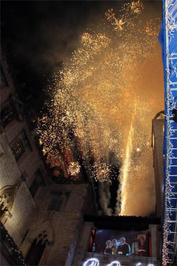 Docek Nove godine 2014_ Stradun 0