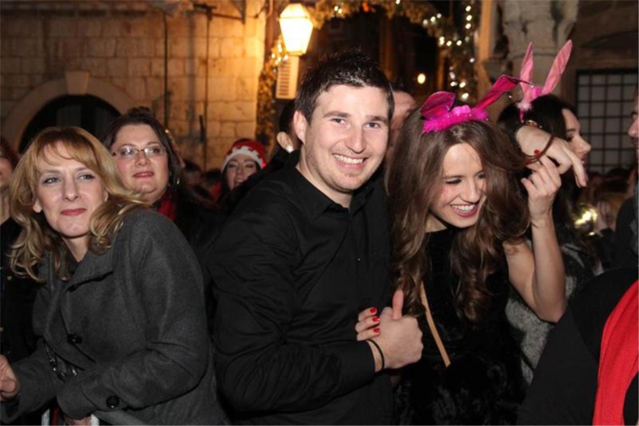 Docek Nove godine 2014_ Stradun 0