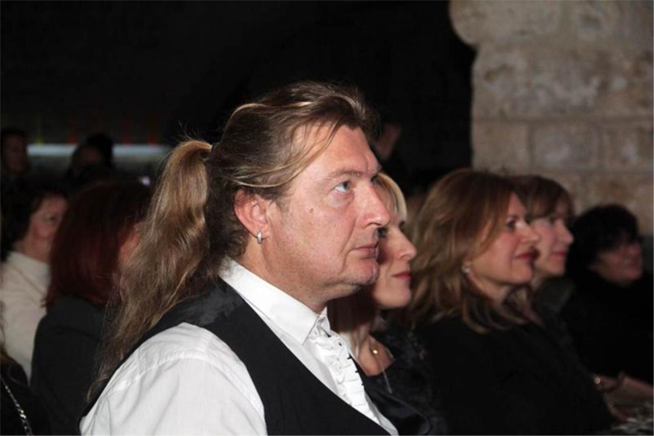 Festa- Rade Šerbedžija 0