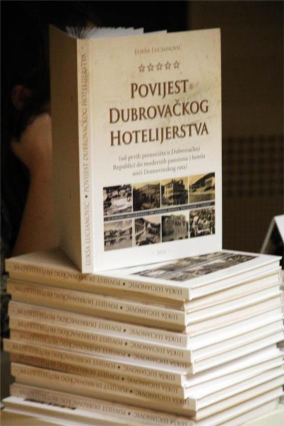 Lucianovic_hotelijerstvo knjiga 0