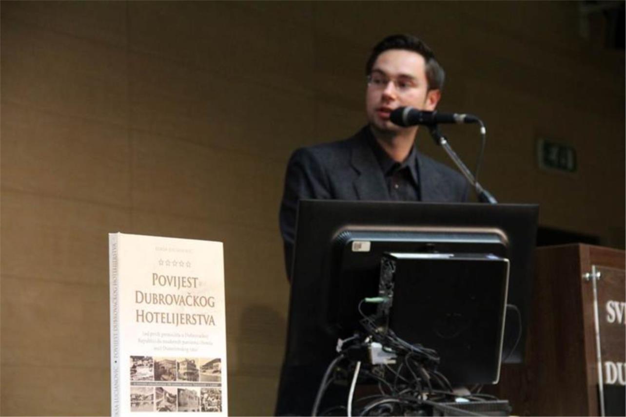 Lucianovic_hotelijerstvo knjiga 0