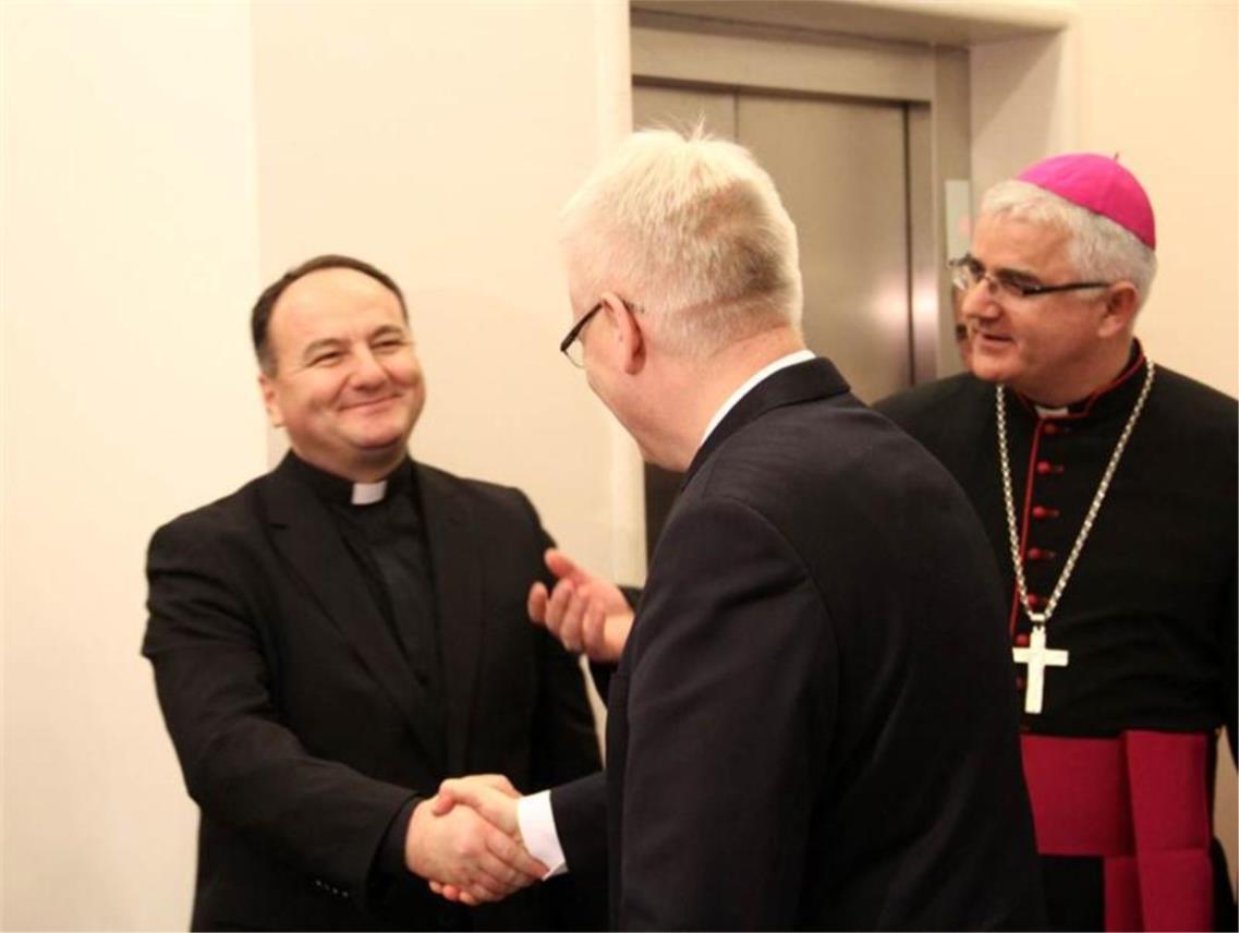Predsjednik Josipović i dubrovački biskup Mate Uzinić 0