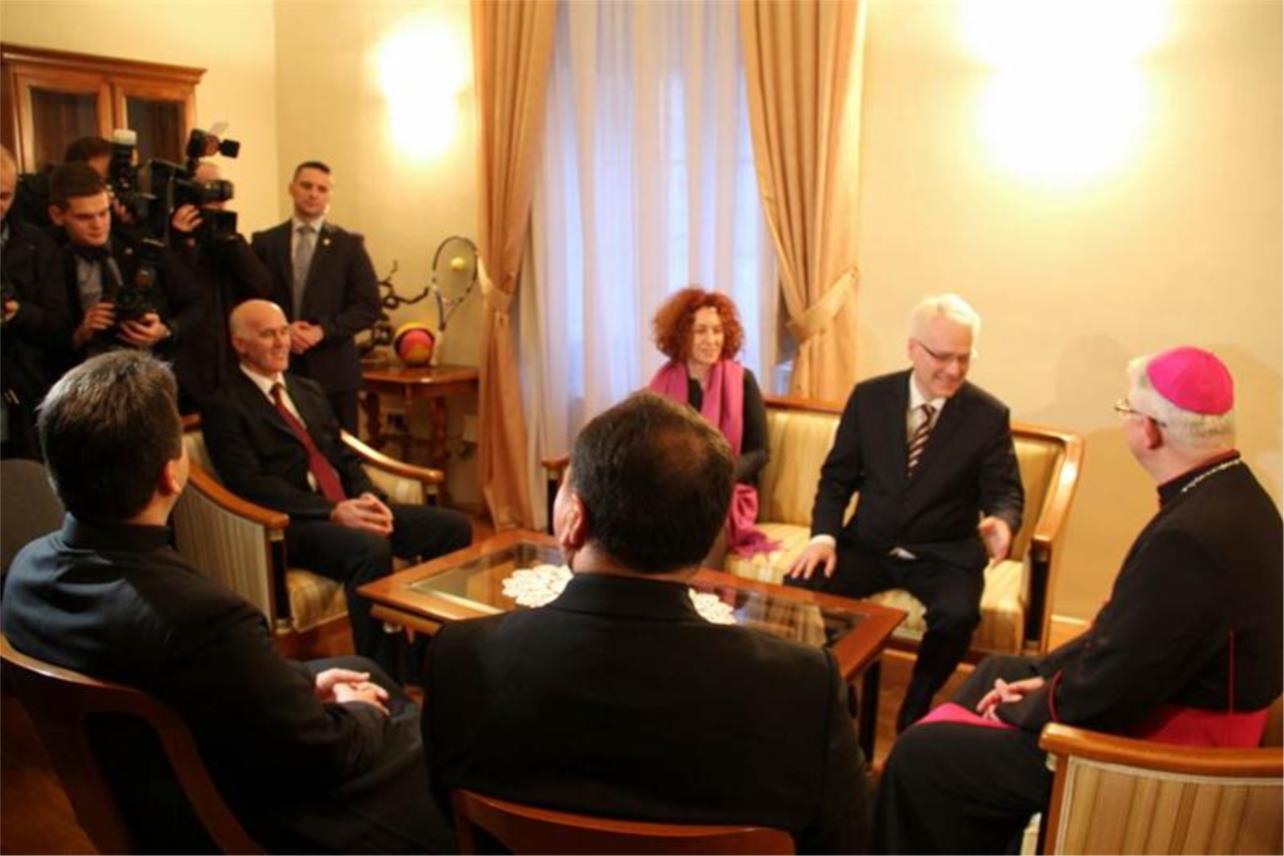 Predsjednik Josipović i dubrovački biskup Mate Uzinić 0