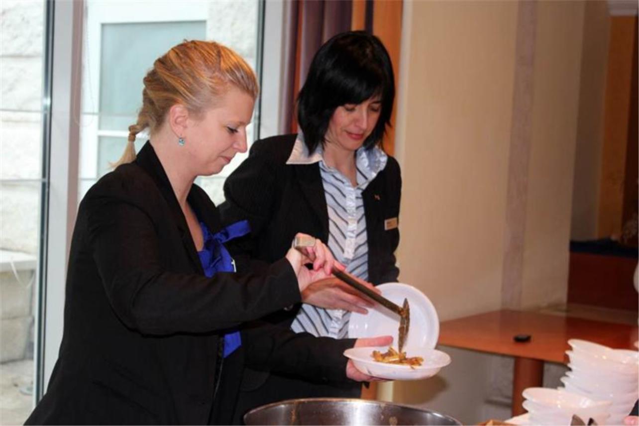 Šporki makaruli u hotelu Hilton 0