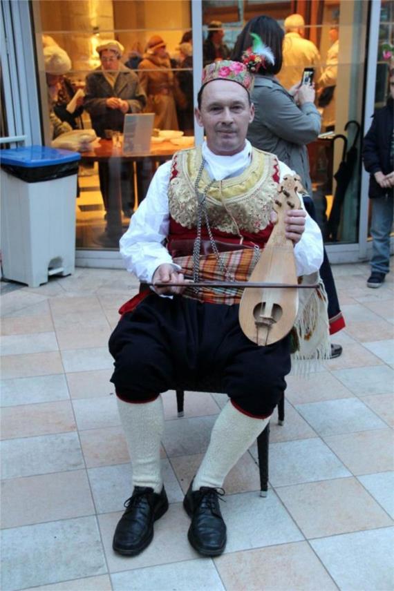 Šporki makaruli u hotelu Hilton 0