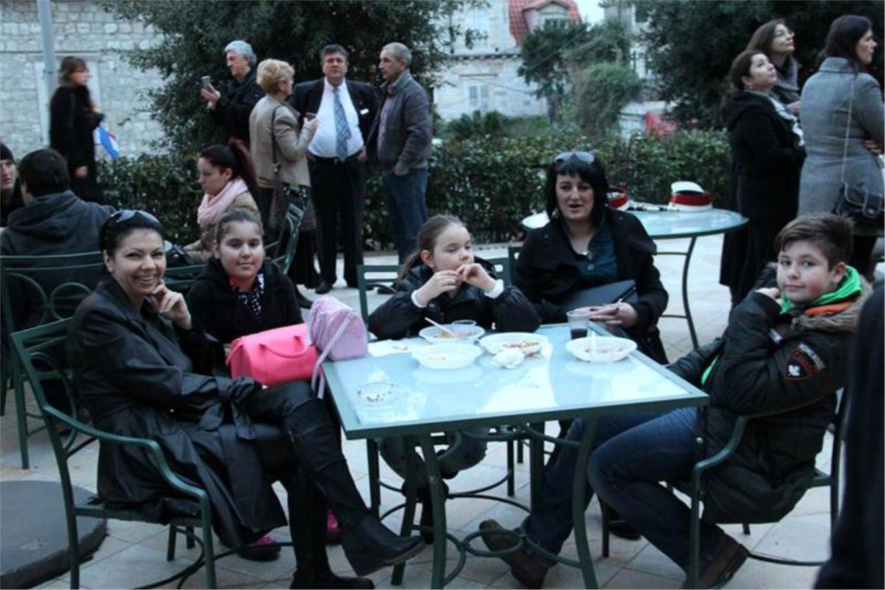 Šporki makaruli u hotelu Hilton 0