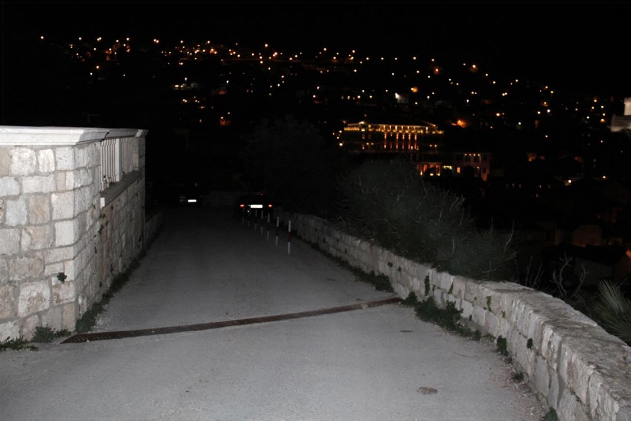 Parking Gradac