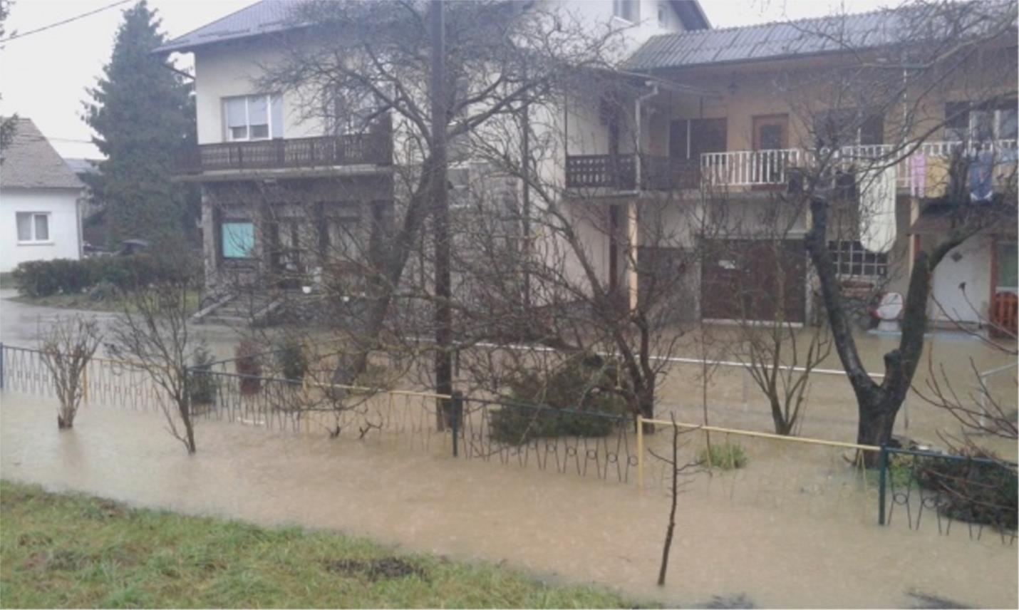 Poplave