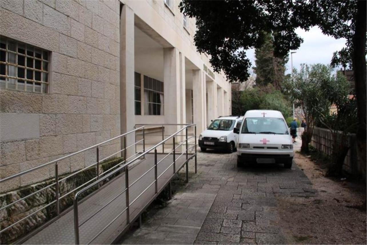 Dom zdravlja-parking 0