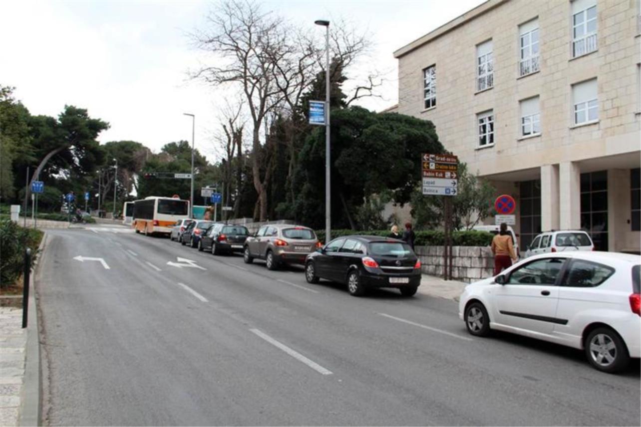 Dom zdravlja-parking 0