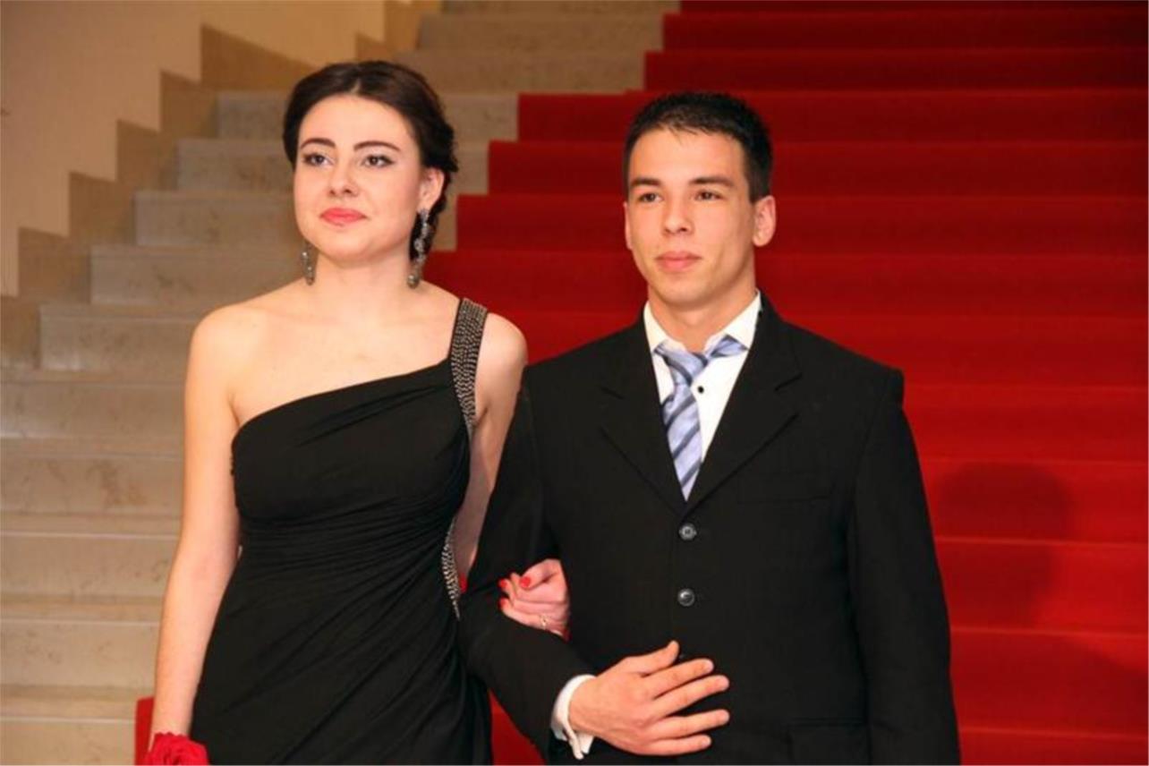 Klasična gimnazija-Maturalna 2014 0