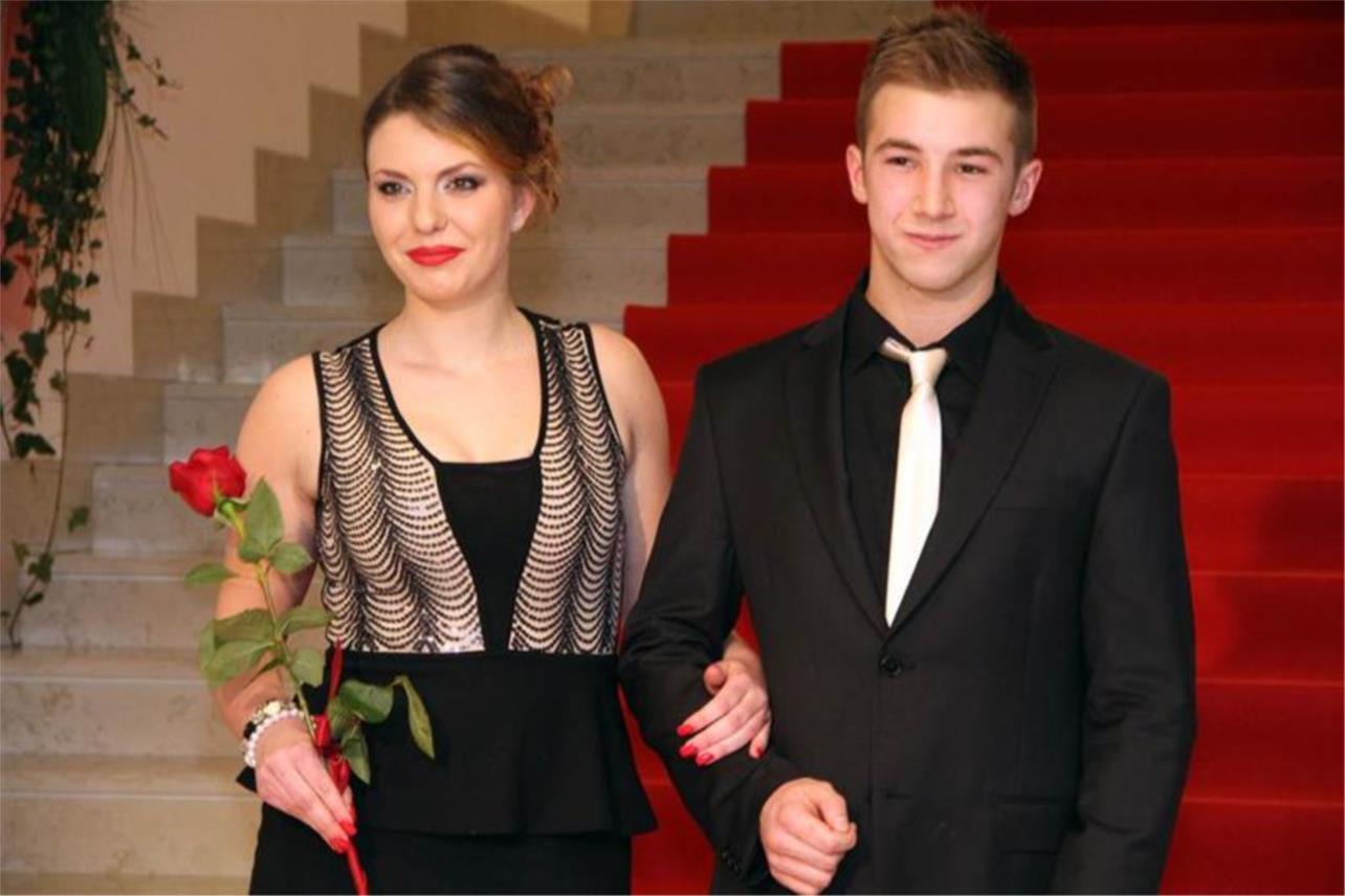 Klasična gimnazija-Maturalna 2014 0