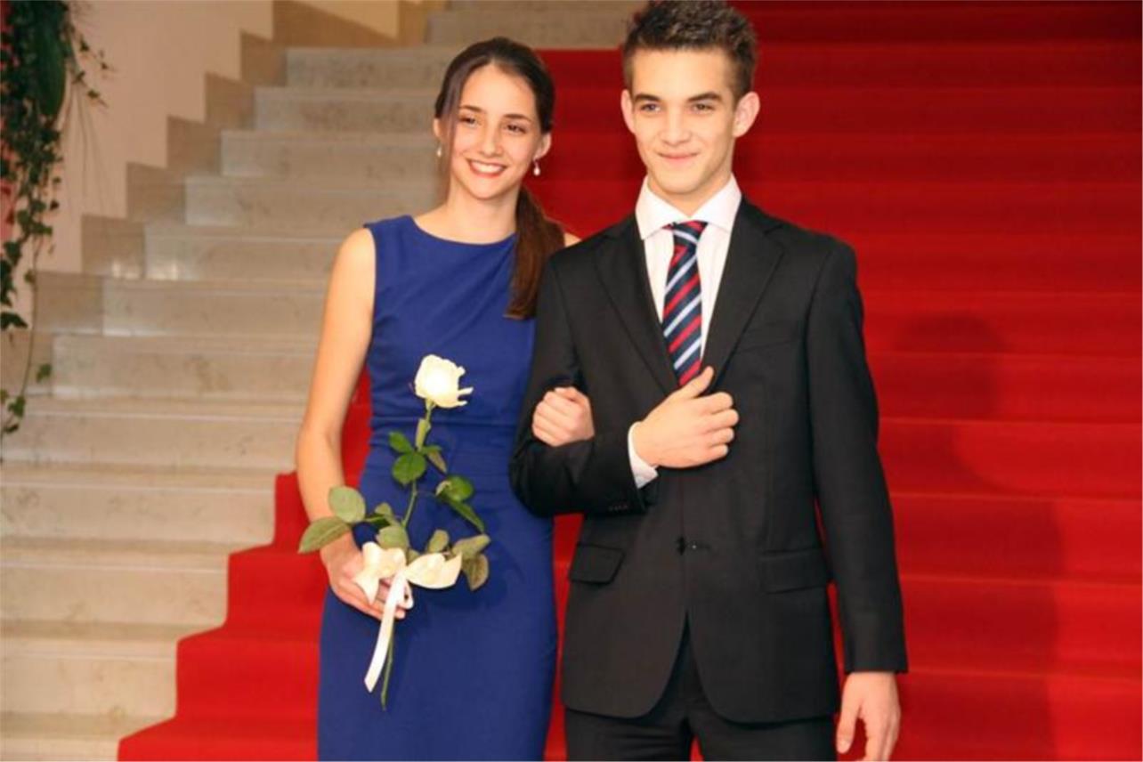Klasična gimnazija-Maturalna 2014 0