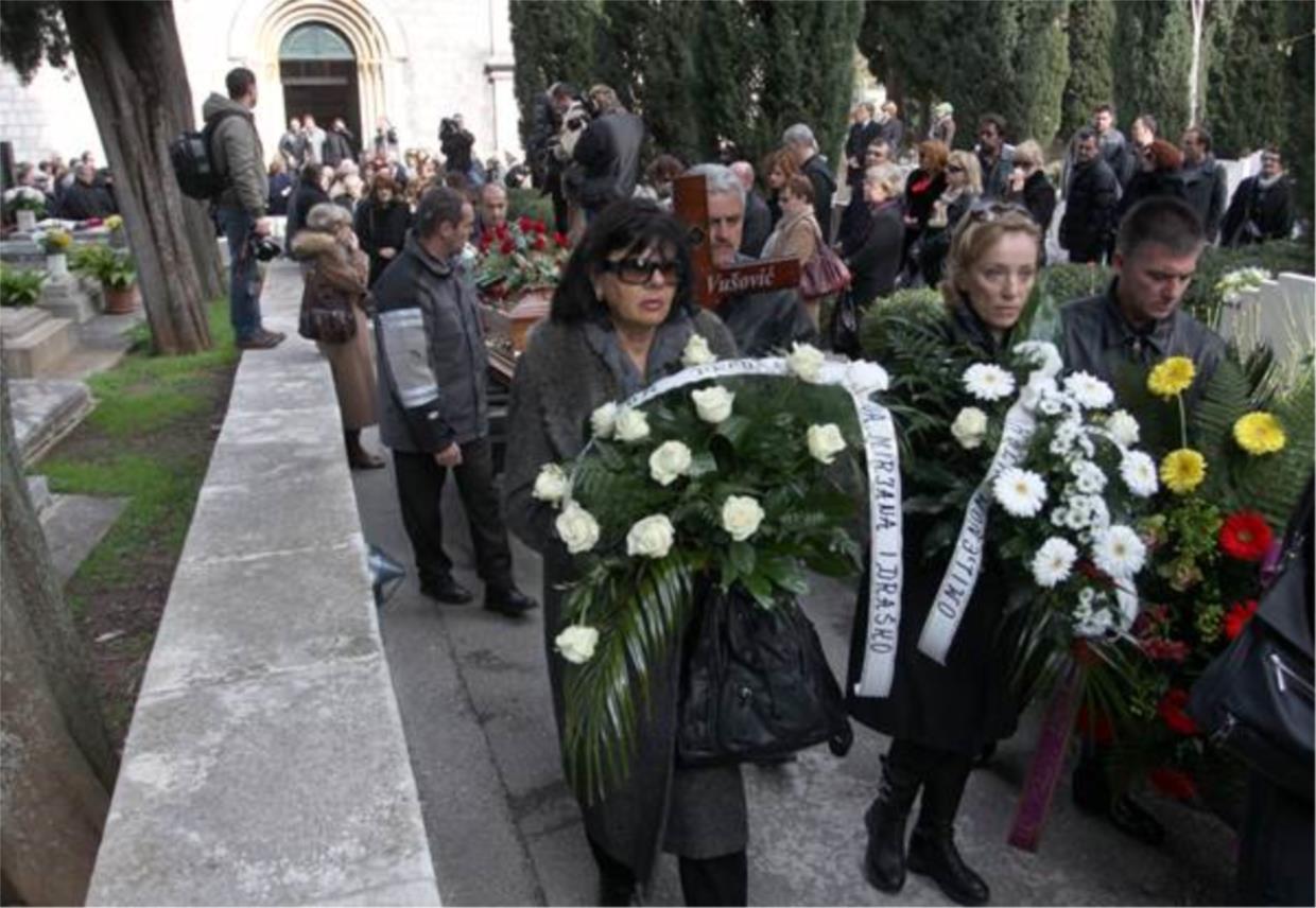 pogreb_vusovic11-220211.jpg