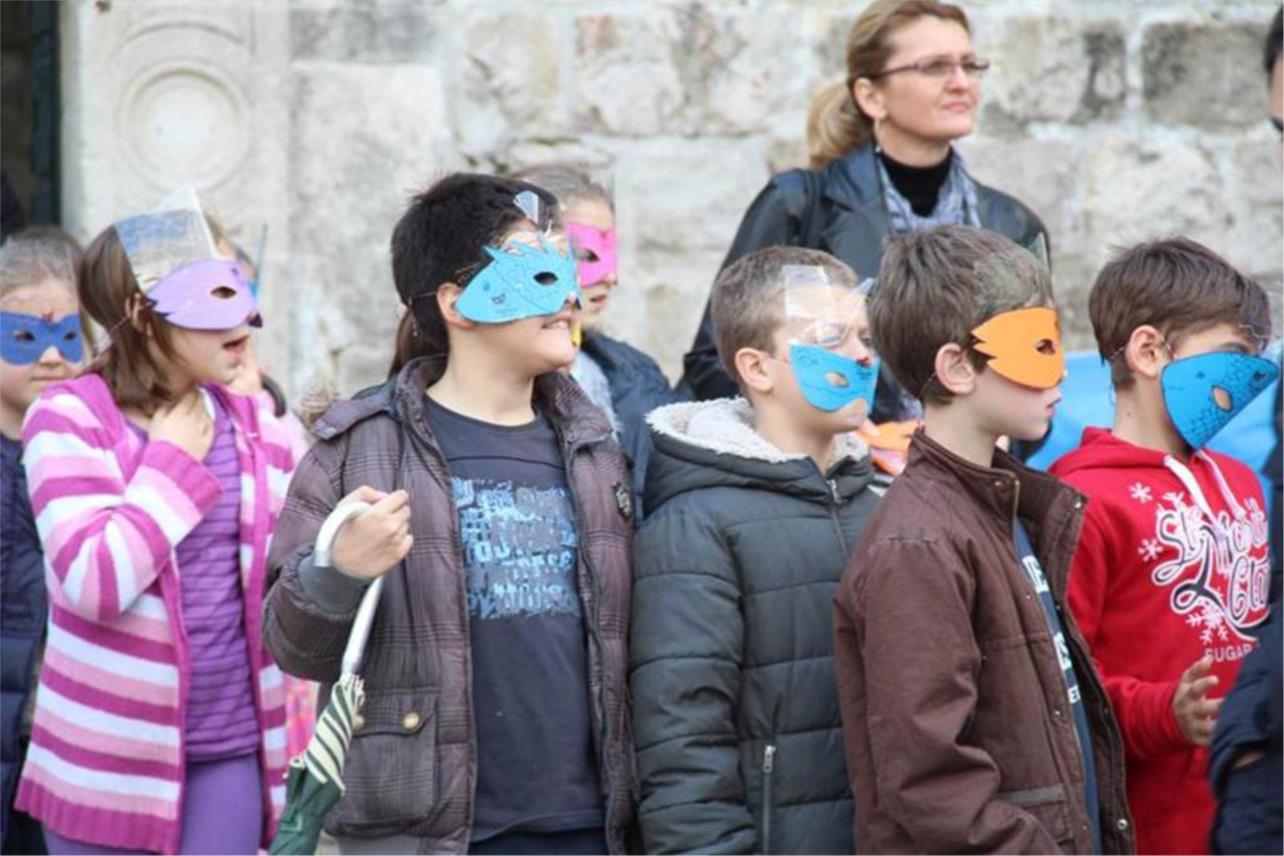 Maskare 0