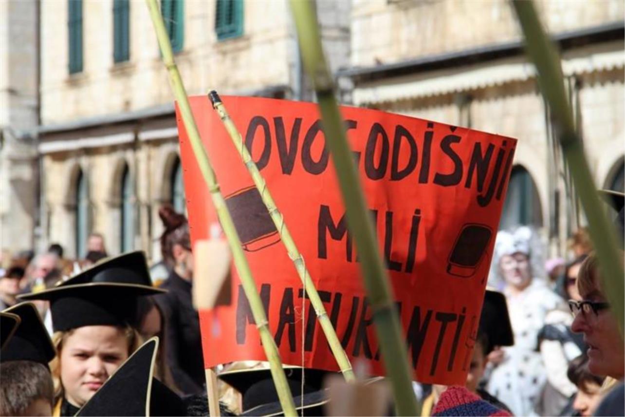 Maškare od 1. do 4. razreda na Stradunu 0