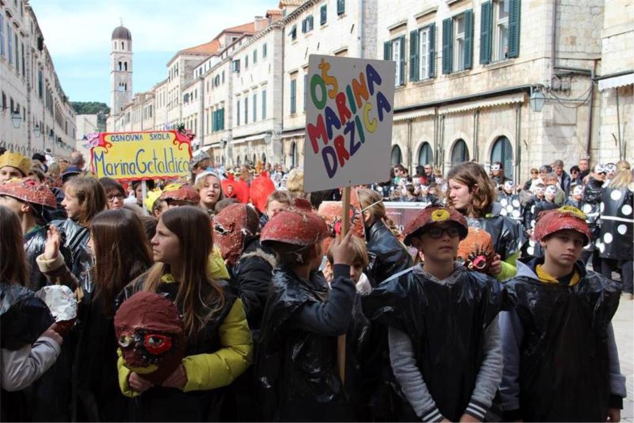 Maškare od 1. do 4. razreda na Stradunu 0