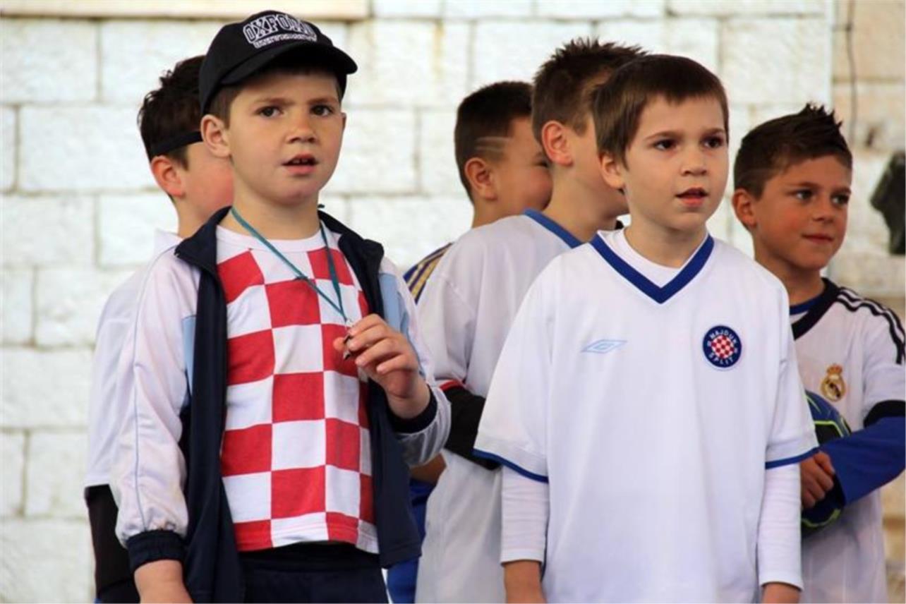Maškare od 1. do 4. razreda na Stradunu 0