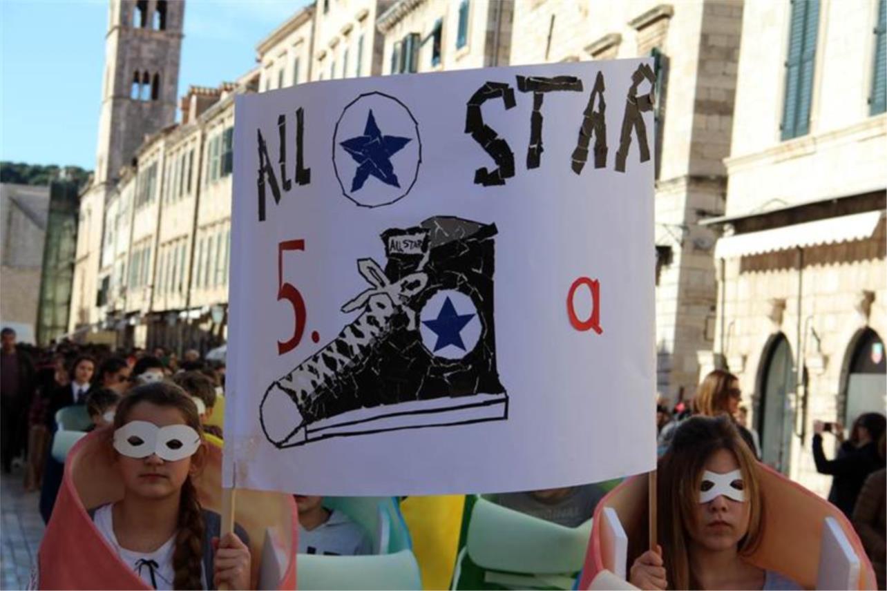 Maškare Stradun 0