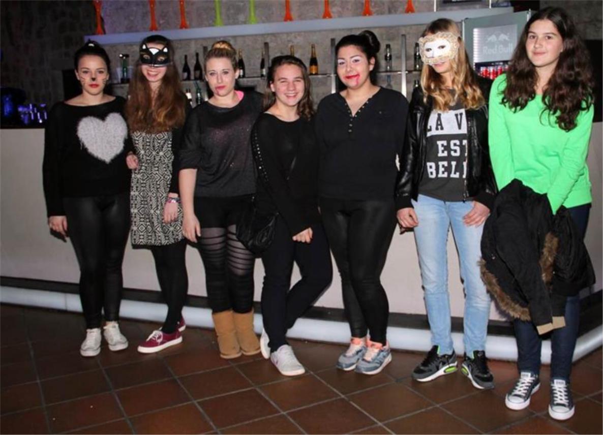 Maskare Revelin 0