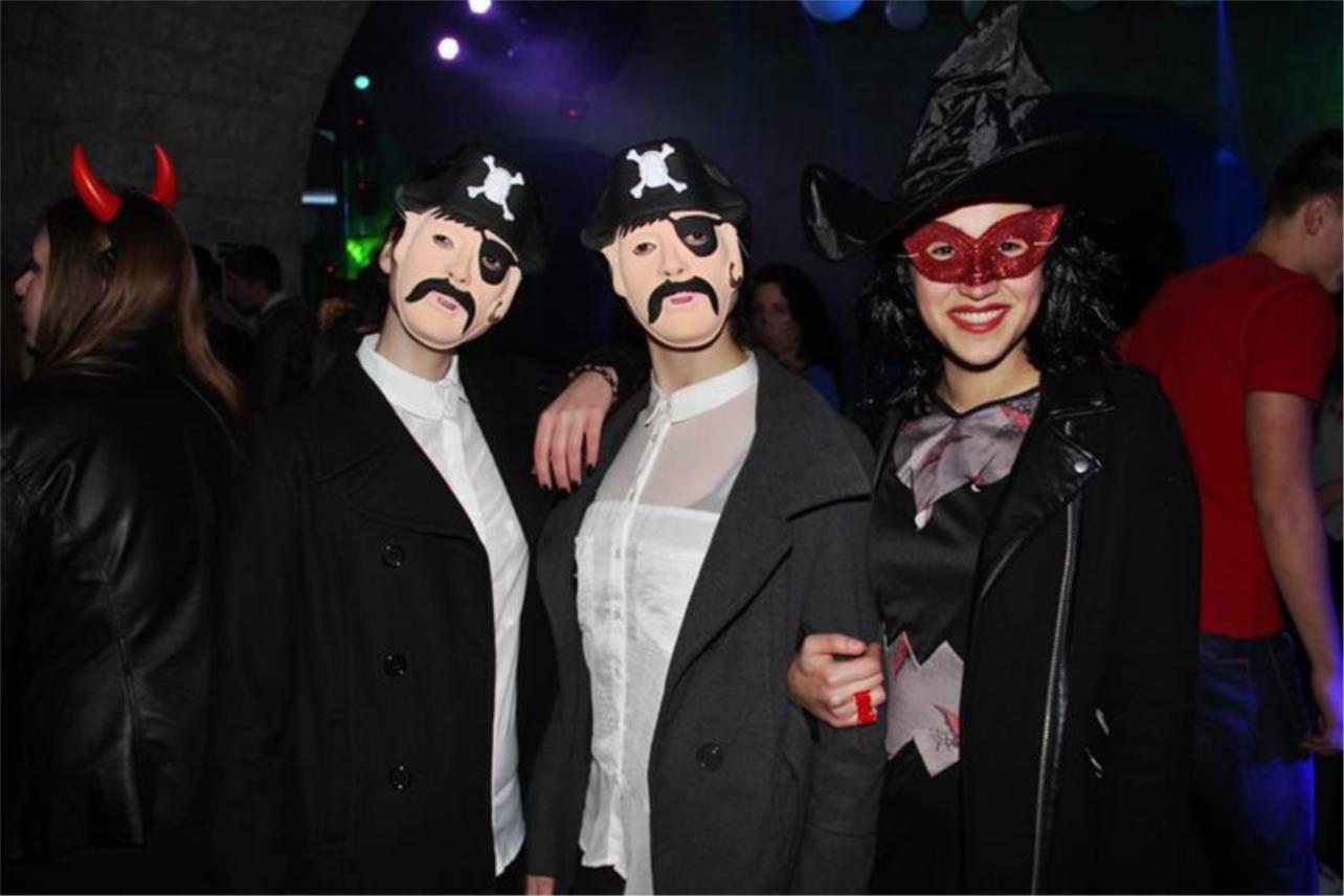 Maskare Revelin 0