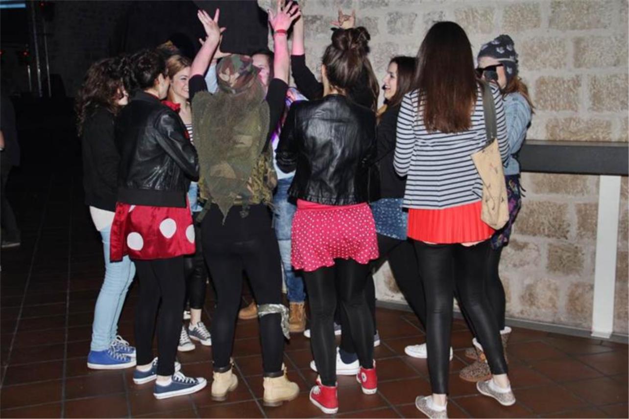 Maskare Revelin 0
