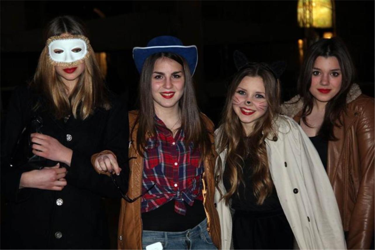 Maskare Revelin 0