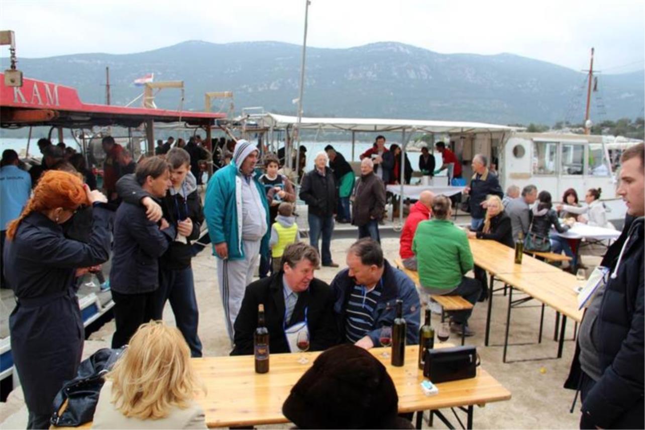 Ston-kamenice  0
