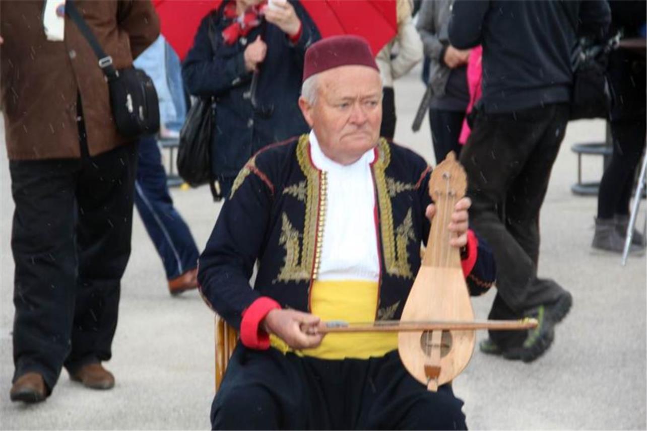 Ston-kamenice  0