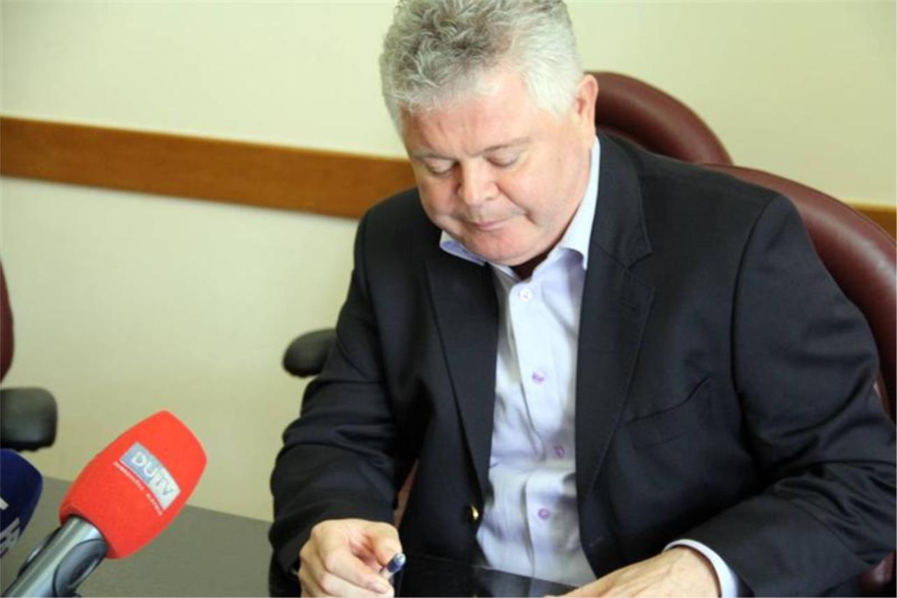 Vlahušić  0