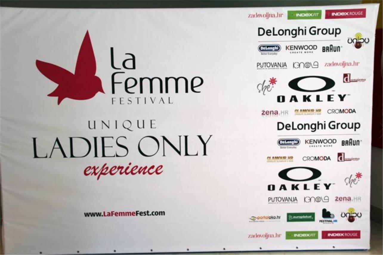 La Femme 0