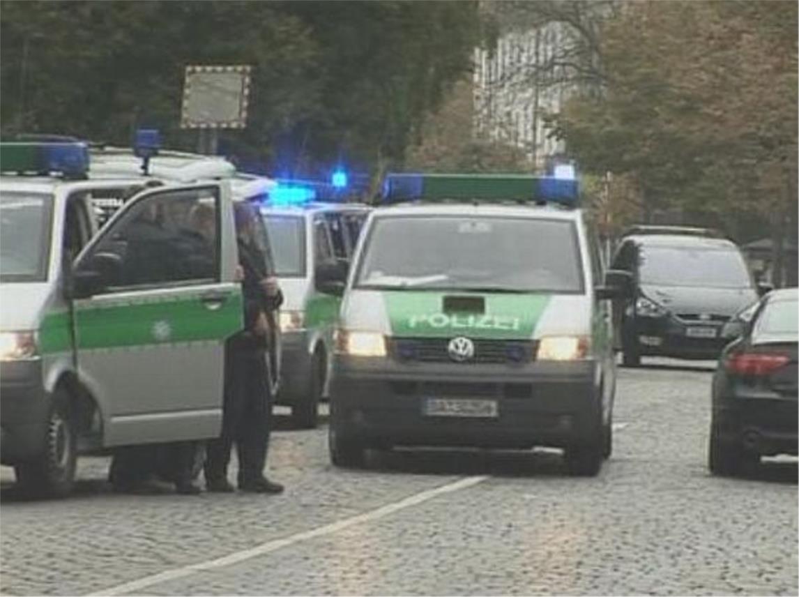 kombi-policija-60253116.jpg